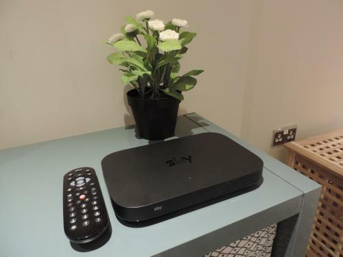 3 Bed Farnborough Air Accommodation