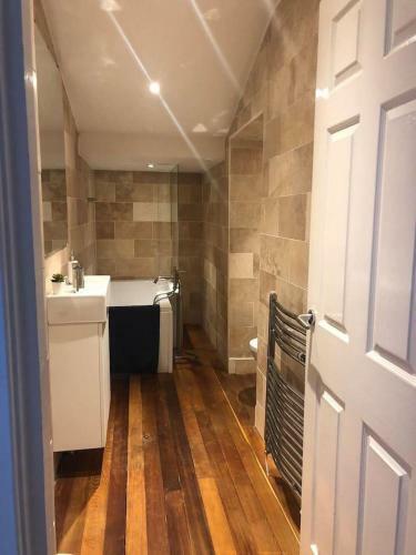 Apartamento Glasgow City Centre - Free Parking - Entire Flat