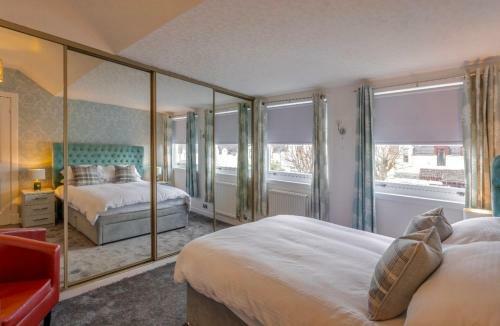 Warm And Welcoming Villa Perfect Home From Home