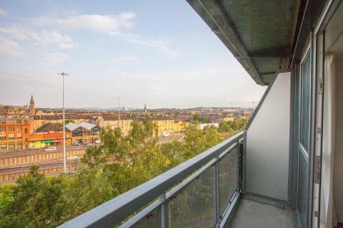 Glasgow City Centre Apartment With Stunning Views
