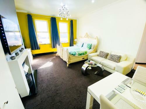 Phoenix Executive Apartments