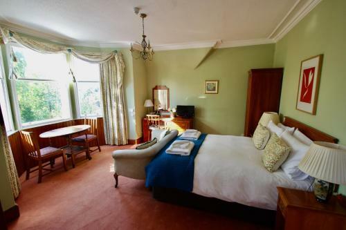 Hostal The Pines House