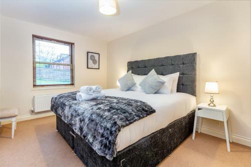 Apartment 4 Hillbrook House, Malvern - Guest Homes
