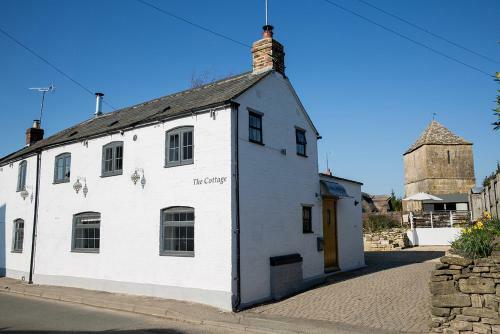 The Cottage And The Nook