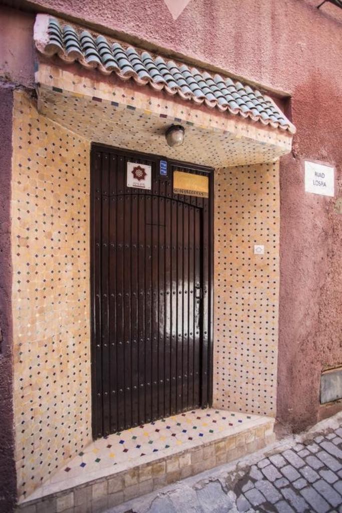 Riad Losra