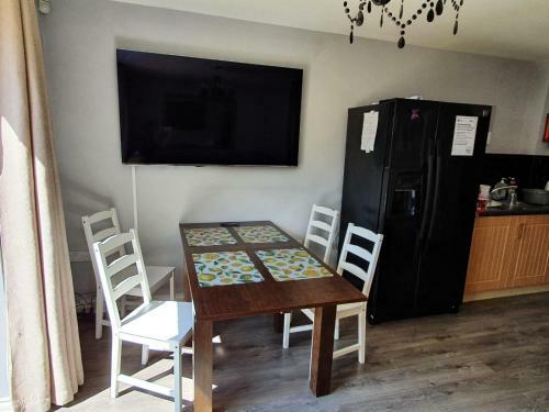 Ladysmith Complex - 8 Bedrooms