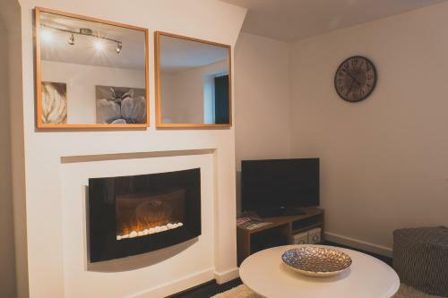 Discovery Suite ? Simple2let Serviced Apartments