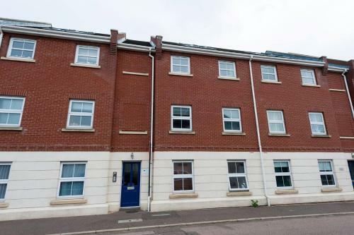 Lighthouse View 2 Bed Duplex Penthouse Apartment