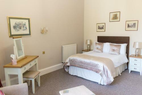 Elm House Hotel
