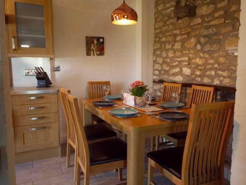 Kirkdale Cottage