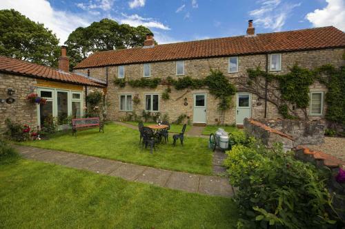 Kirkdale Cottage