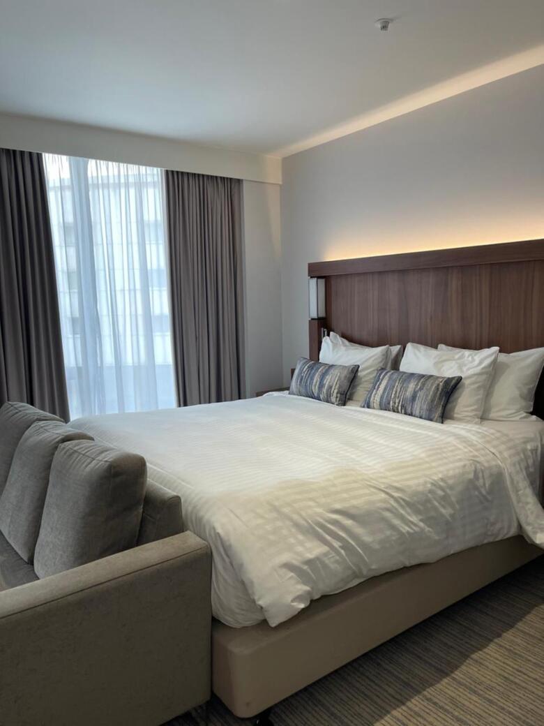 Hotel Courtyard By Marriott London Heathrow Airport