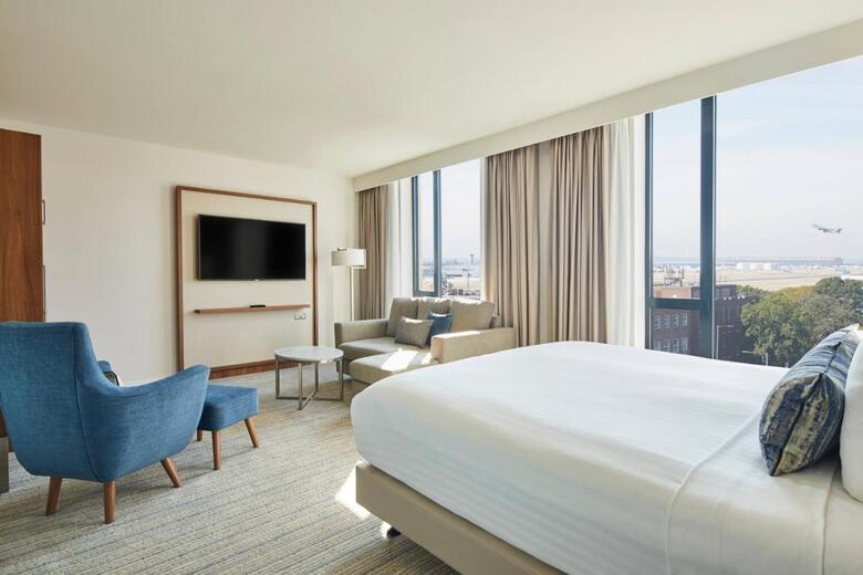 Hotel Courtyard By Marriott London Heathrow Airport