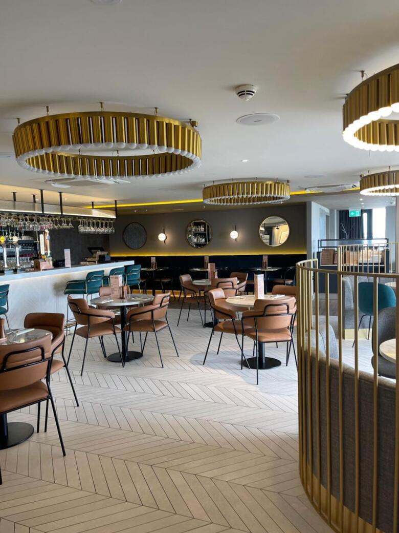 Hotel Courtyard By Marriott London Heathrow Airport