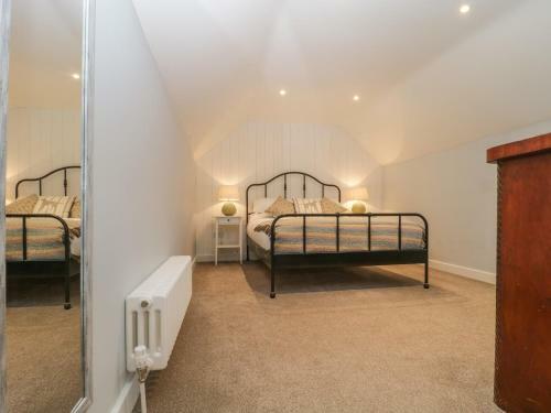 Magnolia Barn