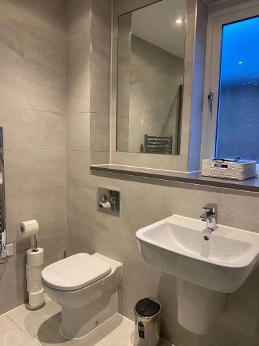 Apartamento New Stylish & Contemporary 2bd Flat High Wycombe