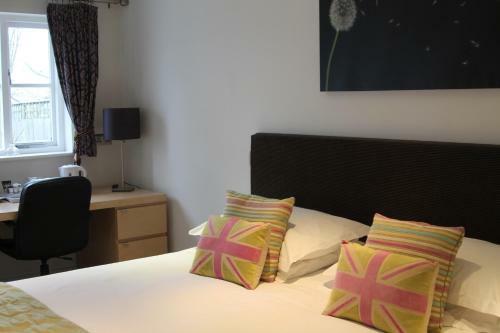 The Bell Inn Hotel