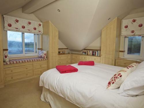 12 Thurlestone Rock
