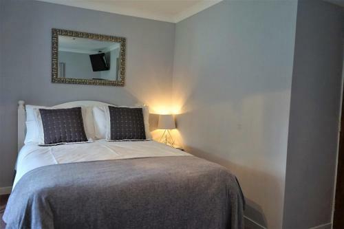 Bed & Breakfast Lundie View B & B