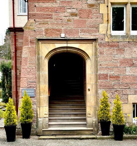 Hostal Rossal House Apartments, Inverness, Highlands