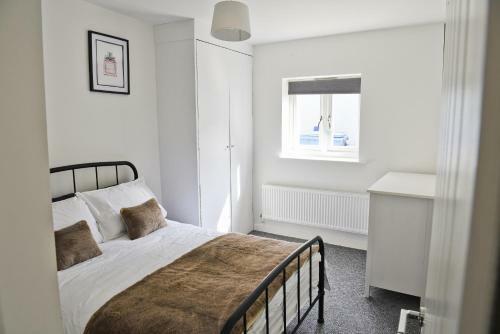 Toothbrush Apartments - Central Ipswich - Fore St