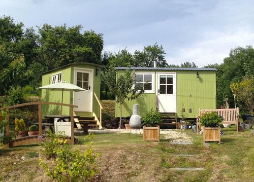 The Tregothnan Shepherds Hut