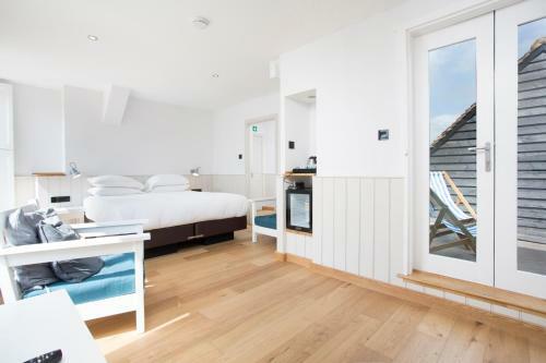 Hotel Boat House