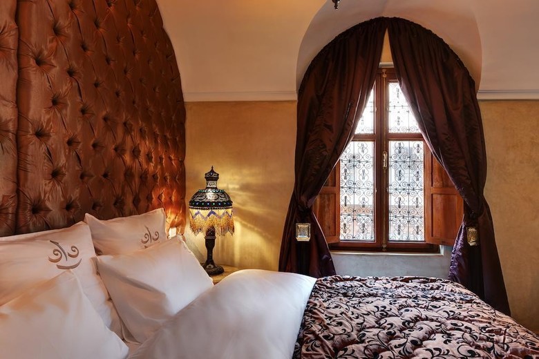Riad Wow