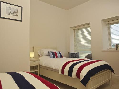 1 The Coach House