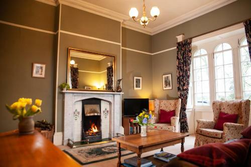 Charming 2-bed House Near Westlinton Carlisle