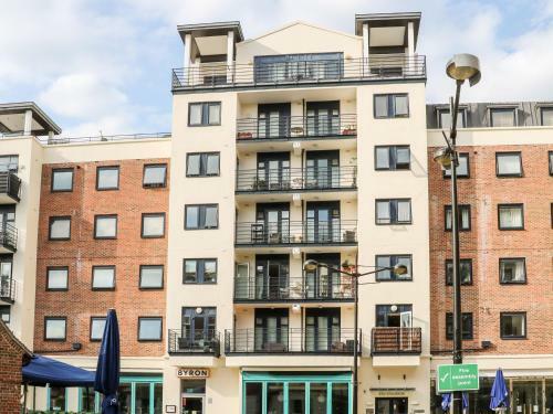 Apartamento River View - Kingston