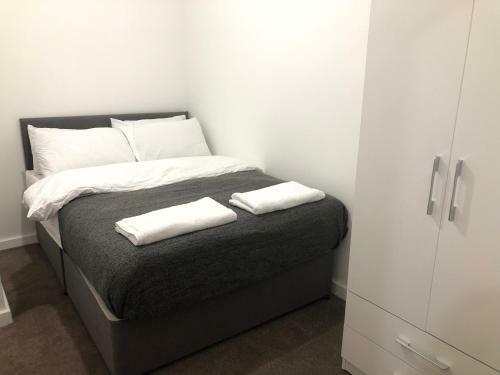 Showcase Apartments - Highcross House