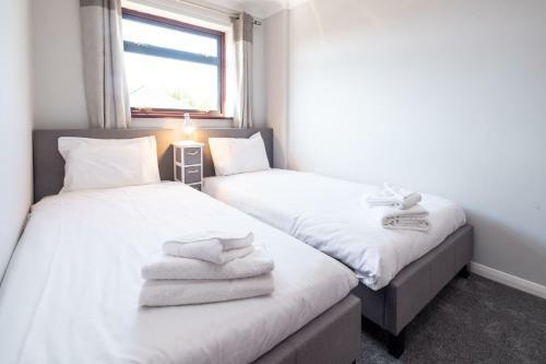91 Carr Avenue