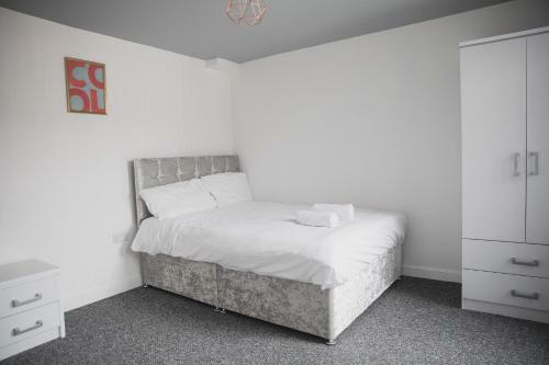Leicester City House By Paym�n Club