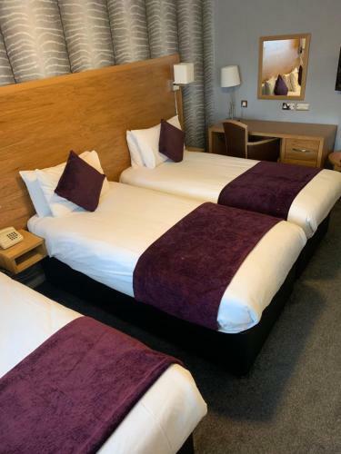 Mercure Chester North Woodhey House Hotel