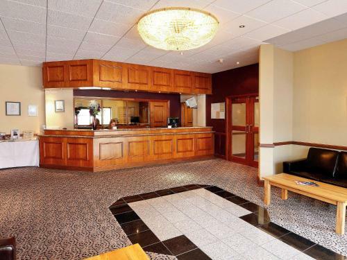 Mercure Chester North Woodhey House Hotel