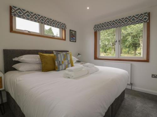 18 Meadow Retreat