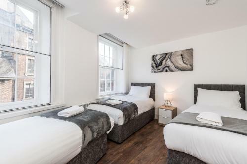 Prestige Stay Aparthotel - Cavern Quarter Party Apartments