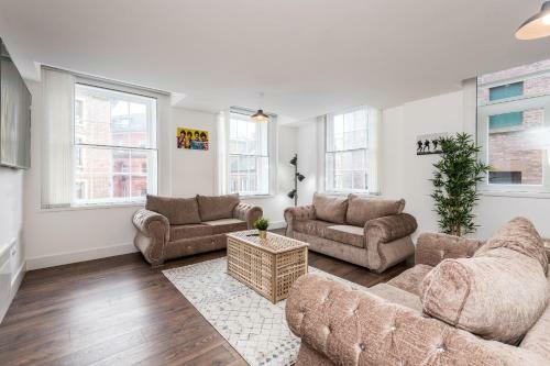 Prestige Stay Aparthotel - Cavern Quarter Party Apartments