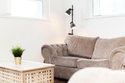 Prestige Stay Aparthotel - Cavern Quarter Party Apartments