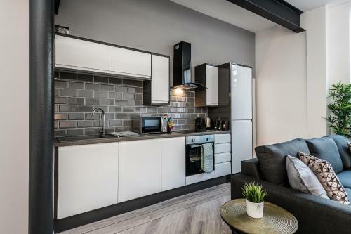 Manhattan Style Apartment - Free Parking And Netflix