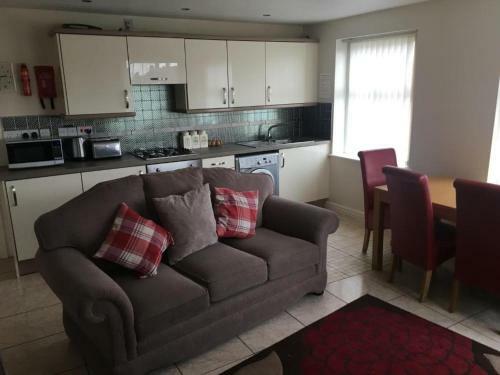 Dinas Apartments