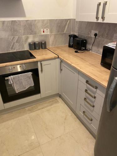 Stunning 4-bed House In Liverpool L15