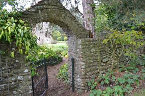 Country Estate - Cecile's Cottage Llandenny