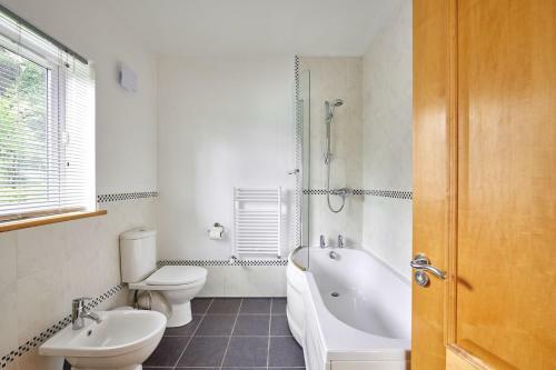 Seaview Apartment