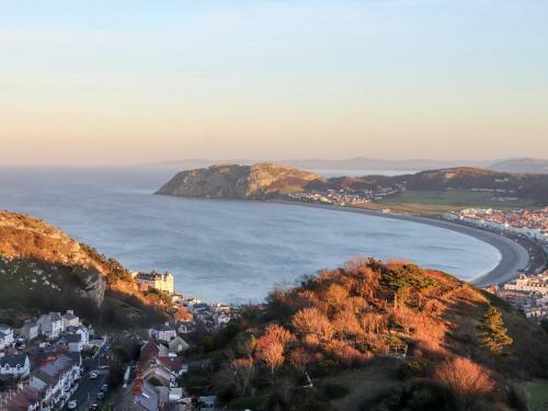 Ty Bach, Great Orme