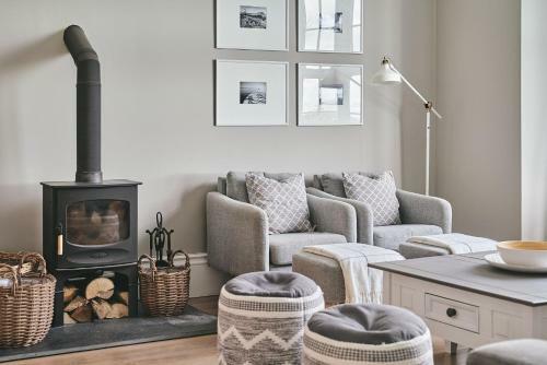 Peak Farmhouse
