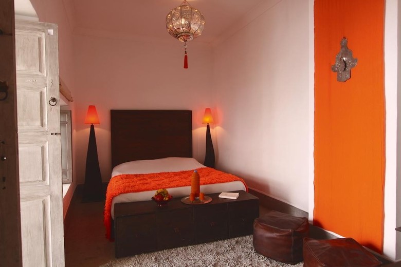Riad O2