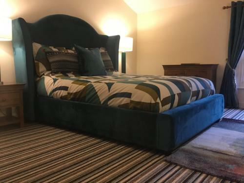 Unicorn Hotel