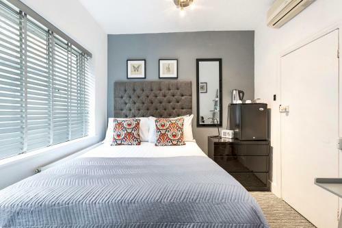 Hostal Martel Guest House